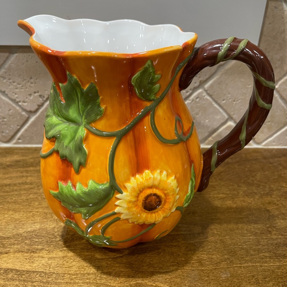 Fall Decor:Pumpkin Pitcher